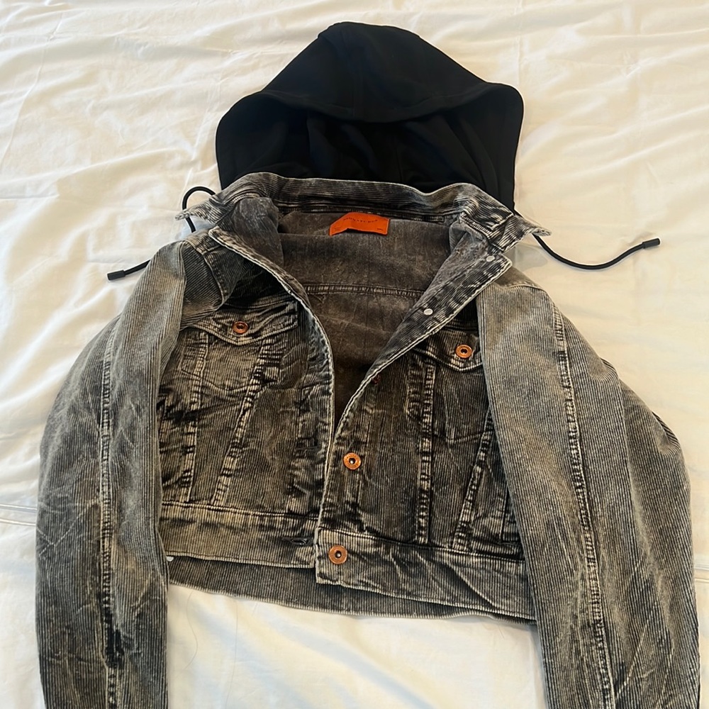 Jean jacket with sweatshirt hood